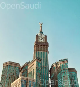 La tour de l'Horloge Royale surplombant la Grande Mosquée de La Mecque